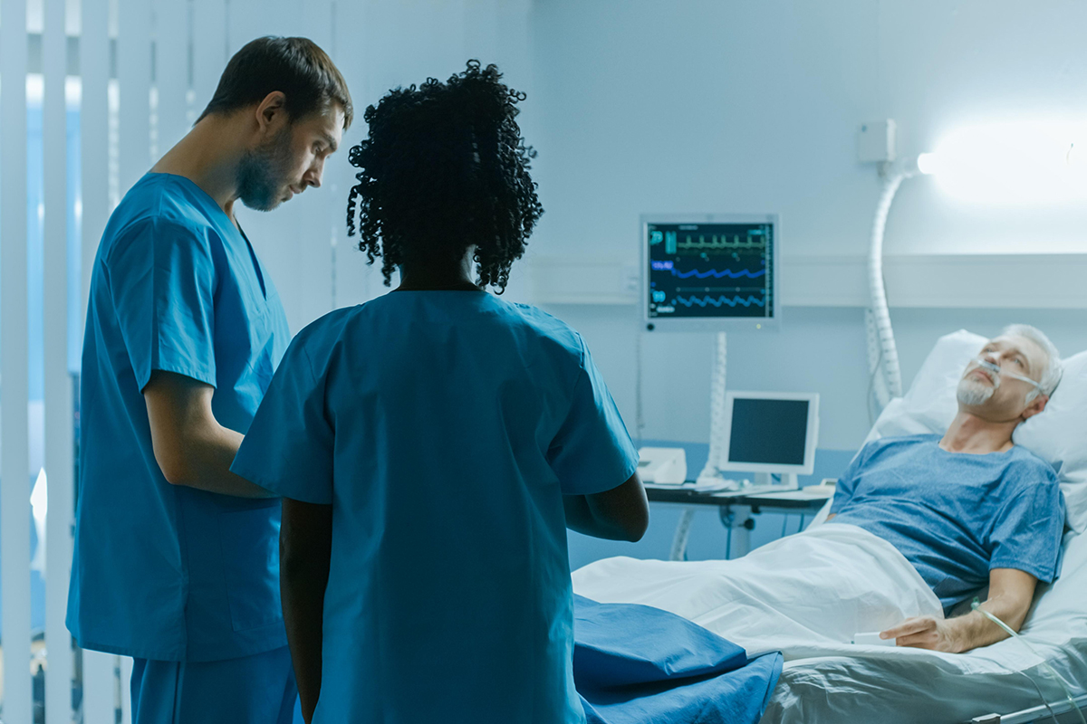 pacientes de uti adultos e pediátricos